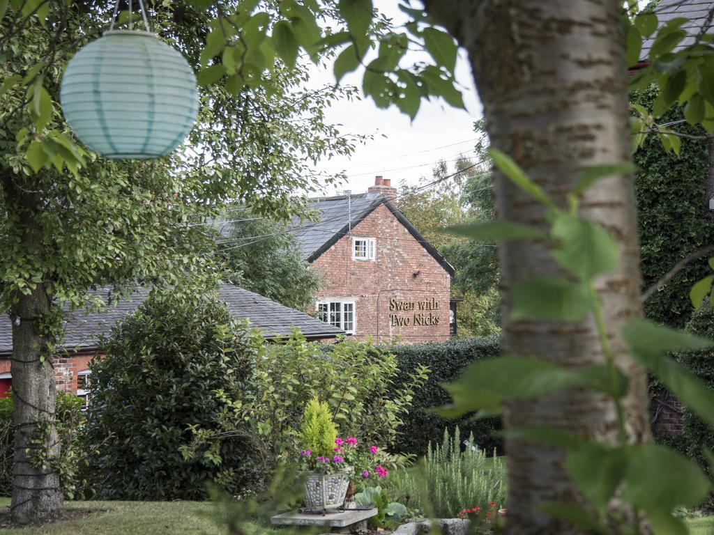 Ash Farm Country House Little Bollington Bagian luar foto